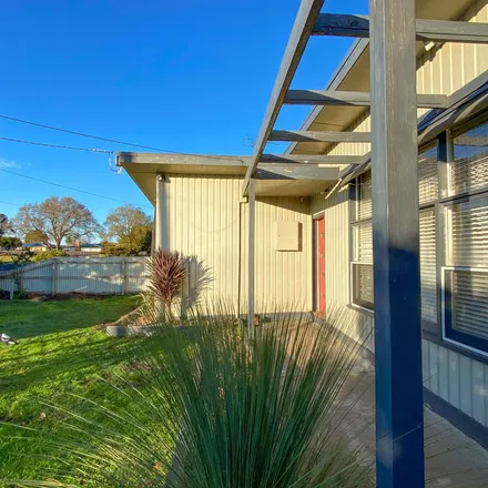 Rent this 3 bed apartment on Jennings Street in Colac VIC 3250, Australia
