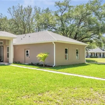 Buy this 4 bed house on 415 Pinar Drive in Orange County, FL 32825