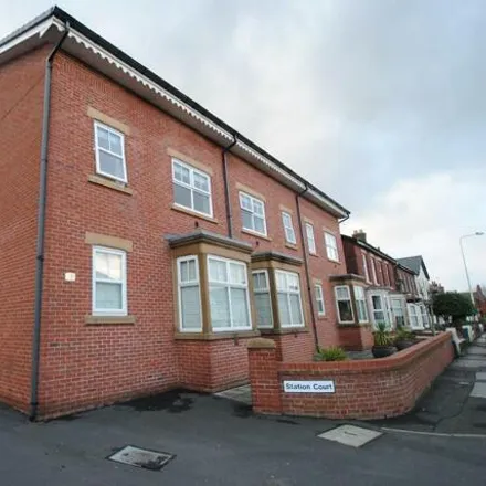 Rent this 2 bed apartment on Station Road in Poulton-le-Fylde, FY6 7XF