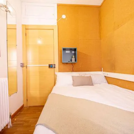 Rent this 6 bed apartment on Carrer de Marià Cubí in 08001 Barcelona, Spain
