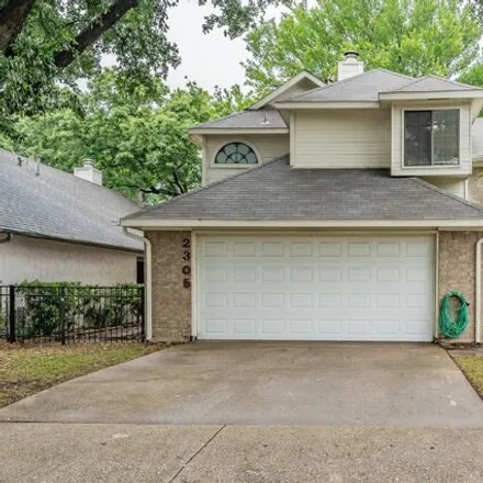 Rent this 3 bed house on 2301 Lacewood Drive in Garland, TX 75044