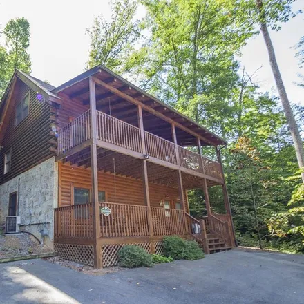Buy this 5 bed house on Kittyhawk Way in Pigeon Forge, TN 37868