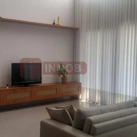 Rent this 4 bed house on Rodovia Carlos Pedroso da Silveira in Piracangaguá, Taubaté - SP