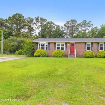 Buy this 3 bed house on 205 Carolina Dr in Jacksonville, North Carolina