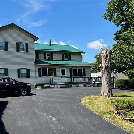 Buy this 8 bed apartment on 1771 Perry Road in Leicester, Livingston County