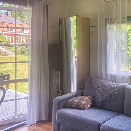 Rent this 2 bed house on Blankaholm in Nedre Torget, 593 97 Västerviks kommun