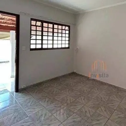 Buy this 2 bed house on Rua Oscar Seixas de Queiroz in Jardim dos Calegaris, Paulínia - SP