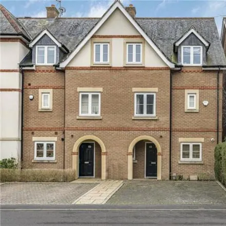Buy this 4 bed townhouse on Maywood Road in Oxford, OX4 4EE