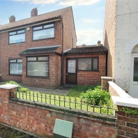 Buy this 3 bed house on Elsie Road in Great Yarmouth, NR31 0BN