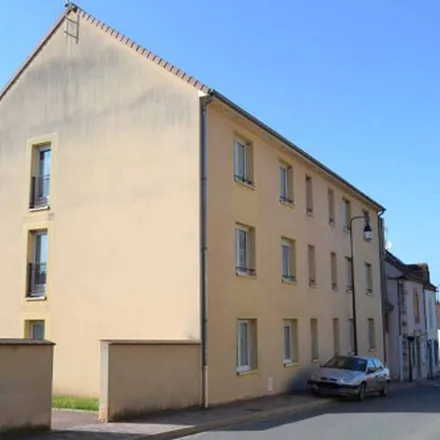 Rent this 3 bed apartment on unnamed road in 03350 Cérilly, France