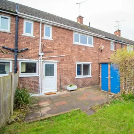 Image 2 - St. Michael's, Devon Road, Chester, CH2 2PX, United Kingdom - Townhouse for sale