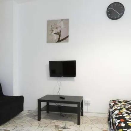 Image 2 - Via Cristoforo Gluck 40, 20125 Milan MI, Italy - Apartment for rent