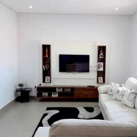 Buy this 3 bed house on Rua Tereza dos Santos Ribeiro in Vila Antônio Augusto, Caçapava - SP