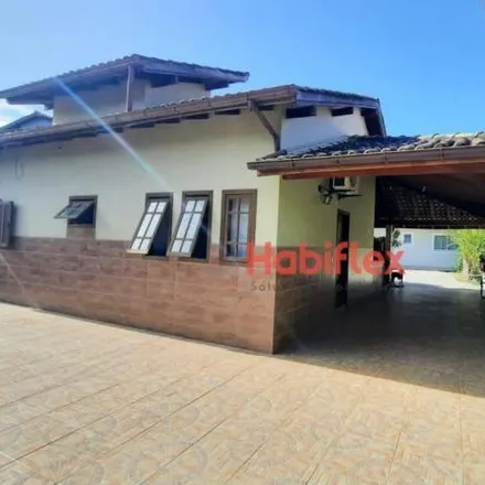 Buy this 6 bed house on Rua Pau de Canela in Rio Tavares, Florianópolis - SC