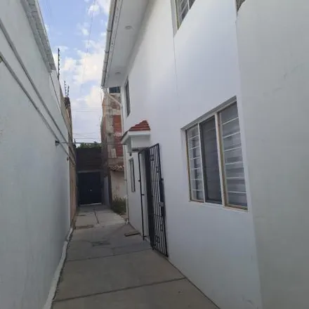 Rent this 3 bed house on Etnofood in Calle de Xicoténcatl 609, 68000 Oaxaca City