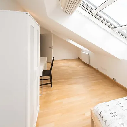 Rent this 5 bed room on Kohlstraße 7 in 80469 Munich, Germany