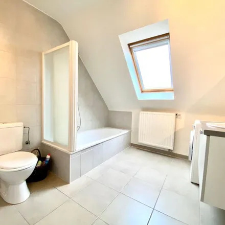 Rent this 2 bed apartment on Sleidinge Dorp 50;50B-50C in 9940 Evergem, Belgium