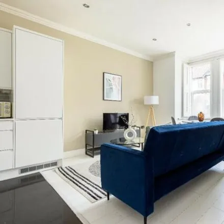 Image 8 - 22 Ferndale Avenue, London, E17 9EH, United Kingdom - Apartment for rent
