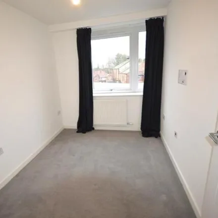 Image 5 - Dutton Court, Station Approach, Cheadle Hulme, SK8 5BF, United Kingdom - Room for rent