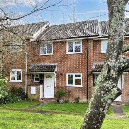 Buy this 3 bed townhouse on Hook Community Centre in Ravenscroft, Hook