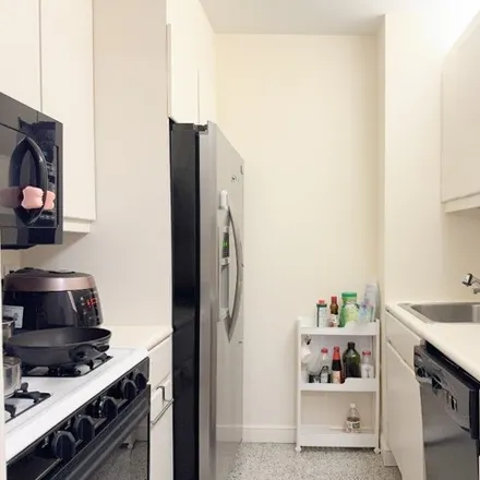 Image 5 - 45 East 80th Street, New York, NY 10028, USA - Condo for rent
