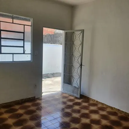 Rent this 1 bed house on Rua dos Limoeiros in Campo Grande, Rio de Janeiro - RJ