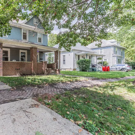Buy this 5 bed house on 405 North Lynn Street in Champaign, IL 61820