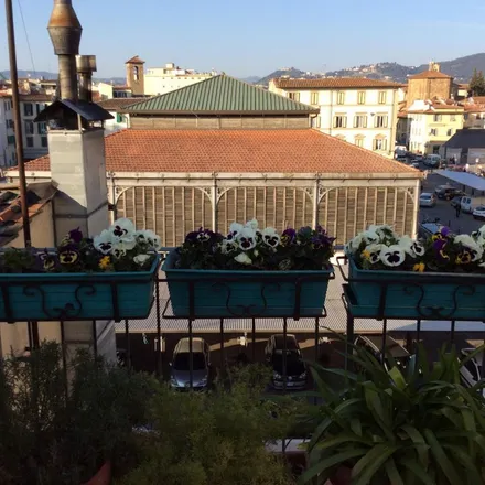 Rent this 2 bed apartment on Via dell'Agnolo 22 in 50121 Florence FI, Italy