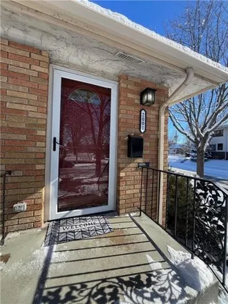 Buy this 4 bed house on 2001 Northeast 3rd Street in Minneapolis, MN 55418