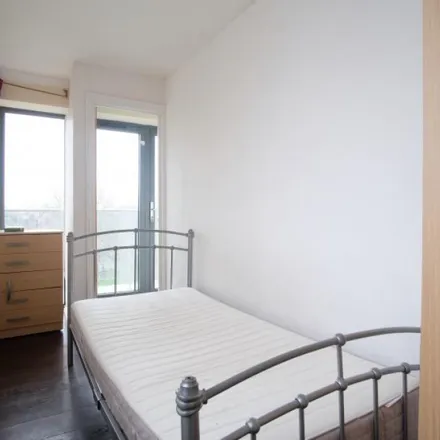 Image 3 - unnamed road, London, W3 7HH, United Kingdom - Room for rent