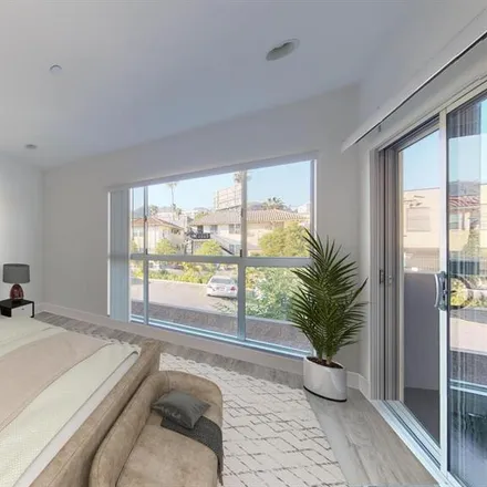 Image 2 - 1453 North Poinsettia Place, Los Angeles, CA 90046, USA - Room for rent