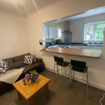 Image 6 - Lockleaze Road, Bristol, BS7 0AU, United Kingdom - Apartment for rent