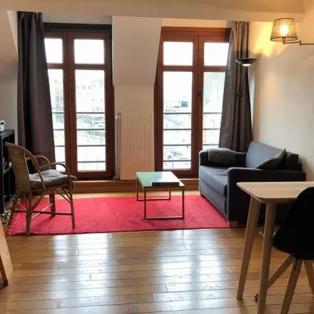 Rent this 1 bed apartment on Train World in Place Princesse Elisabeth - Prinses Elisabethplein 5, 1030 Schaerbeek - Schaarbeek