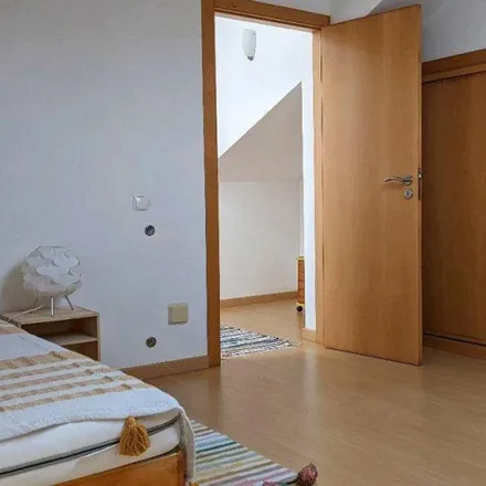 Rent this 4 bed room on Rua António Sacramento in 2785-575 São Domingos de Rana, Portugal