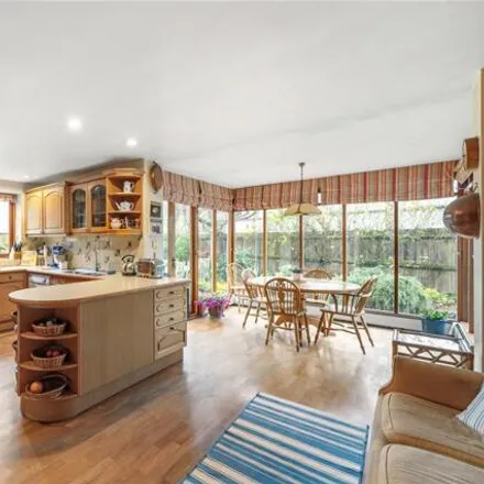 Buy this 5 bed house on Edenhurst Avenue in London, SW6 3PD
