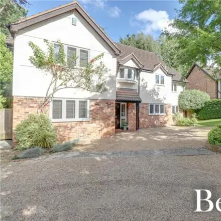 Buy this 5 bed house on Baymans Wood in Warley, CM15 8BT