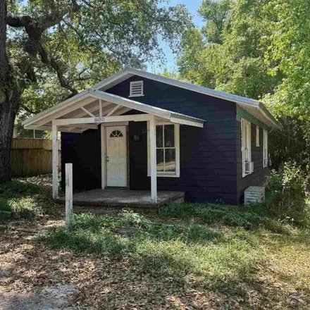 Image 2 - 937 Perry Avenue, East Pensacola Heights, Pensacola, FL 32503, USA - House for sale