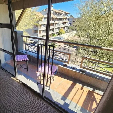 Rent this studio apartment on Sandton in City of Johannesburg Metropolitan Municipality, South Africa