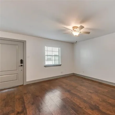 Image 2 - 4633 Fairmount St Unit 208, Dallas, Texas, 75219 - Condo for sale