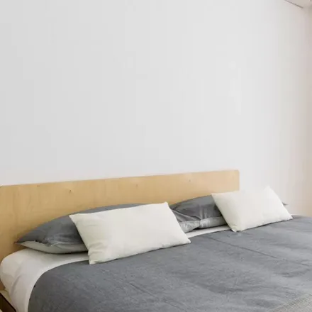 Rent this 1 bed apartment on Via Giulio Cesare Procaccini 25 in 20154 Milan MI, Italy