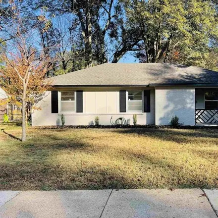 Buy this 4 bed house on 4704 Kaye Road in Memphis, TN 38117