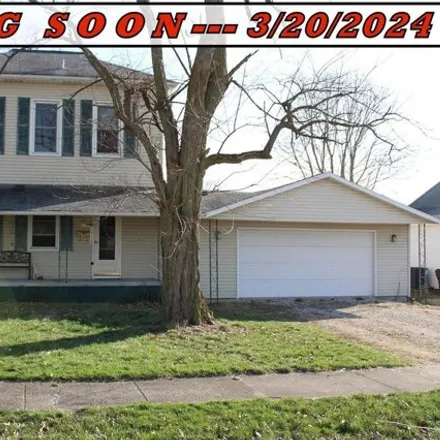 Buy this 3 bed house on 188 East 1st South Street in Mount Olive, IL 62069