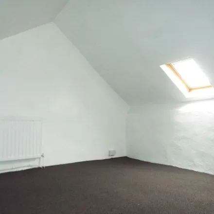 Image 6 - Parliament Street, Sutton-in-Ashfield, NG17 1DB, United Kingdom - Apartment for rent
