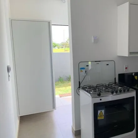 Rent this 6 bed townhouse on Itaí