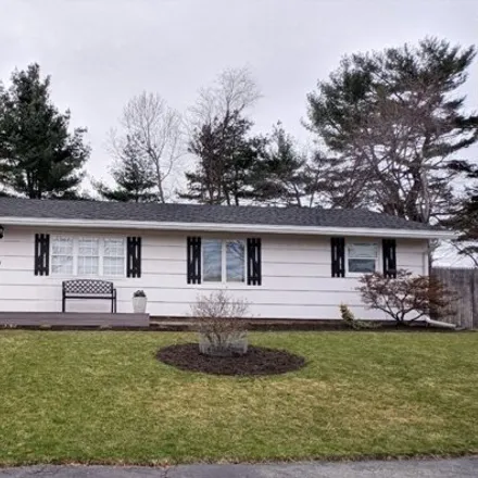 Buy this 3 bed house on 64 Trask Road in Proctor, Peabody