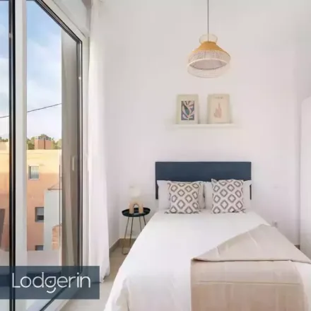 Image 2 - Calle de las Magnolias, 89, 28029 Madrid, Spain - Room for rent