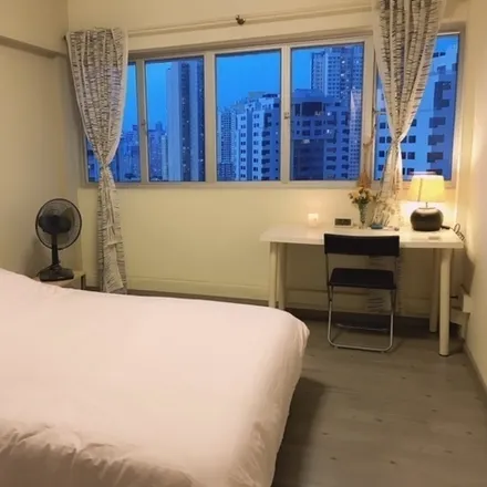 Image 1 - HDB Function Hall, 120A Kim Tian Place, Kim Tian Towers, Singapore 161120, Singapore - Room for rent