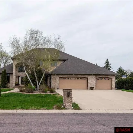 Buy this 5 bed house on 10 Sandi Court in North Mankato, MN 56003