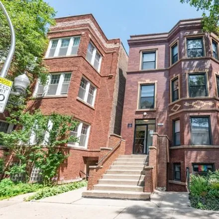 Rent this 3 bed apartment on 1334-1336 West Bryn Mawr Avenue in Chicago, IL 60660