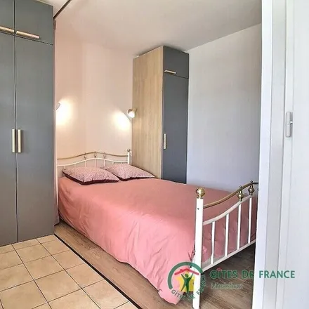 Rent this studio house on Rue de Saint Thurien in 56260 Larmor-Plage, France